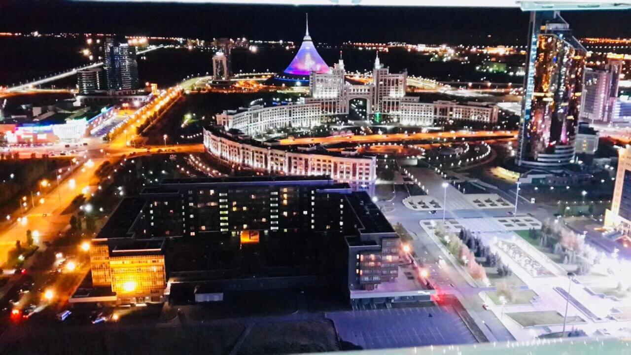 Северное Сияние 35 Этаж Astana Buitenkant foto